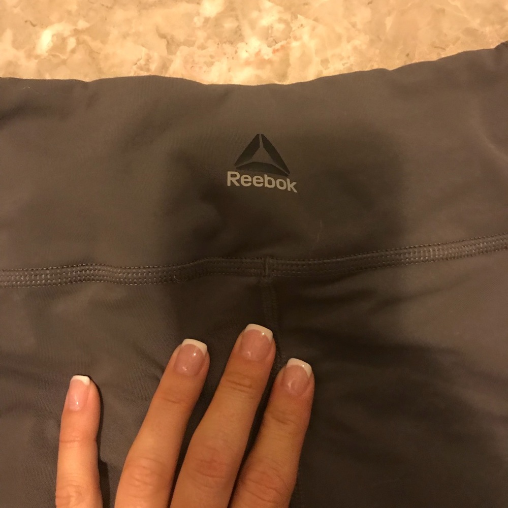 Athletic pants - Picture 3 of 4